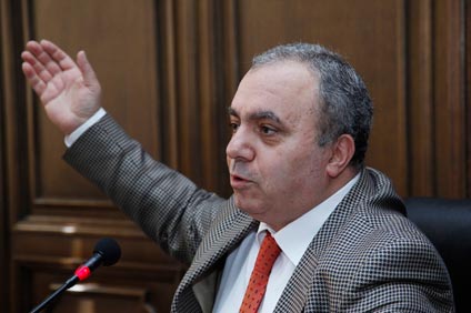 Կառավարության գործելակերպի մեջ «ֆռռցնոցի» եմ նկատում. Հ. Բագրատյան