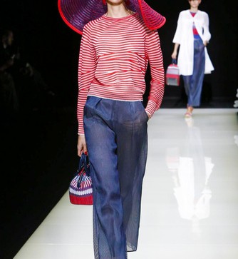 Giorgio Armani Show, Ready to Wear Collection Spring Summer 2016 in Milan