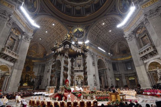 151224234519_pope_francis_celebrating_a_mass_on_christmas__624x415_afp_nocredit