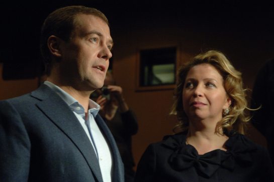 ITAR-TASS 27: MOSCOW, RUSSIA. JANUARY 5. First Deputy Prime Minister Dmitry Medvedev and his wife Svetlana appear at the Octyabr Cinema after watching Timur Bekmambetov's new film "The Irony of Fate. Sequel". (Photo ITAR-TASS / Grigory Sysoyev) 27. Ðîññèÿ. Ìîñêâà. 5 ÿíâàðÿ. Ïåðâûé âèöå-ïðåìüåð ÐÔ Äìèòðèé Ìåäâåäåâ ñ ñóïðóãîé Ñâåòëàíîé ïîñëå ïðîñìîòðà ôèëüìà "Èðîíèÿ ñóäüáû. Ïðîäîëæåíèå" â çðèòåëüíîì çàëå êèíîòåàòðà "Îêòÿáðü". Ôîòî ÈÒÀÐ-ÒÀÑÑ/ Ãðèãîðèé Ñûñîåâ