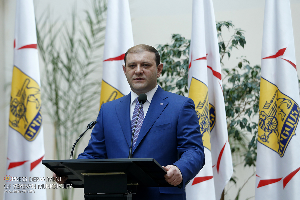 Ереван маргарян. Маргарян амбарцумян. Тарон маргарян. Хамоян арарат арменович. Тарон андраникович маргарян.