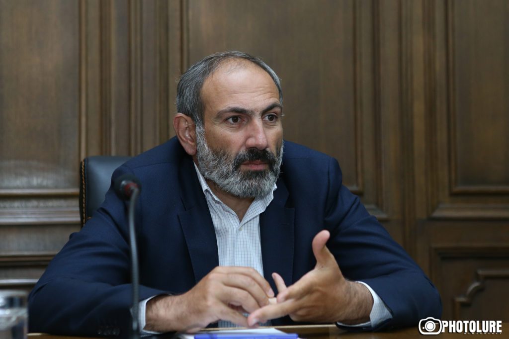 Head of 'Elq' faction, MP Nikol Pashinyan met the members of the Republican Party of Armenia (RPA) parliamentary faction at the RA National Assembly