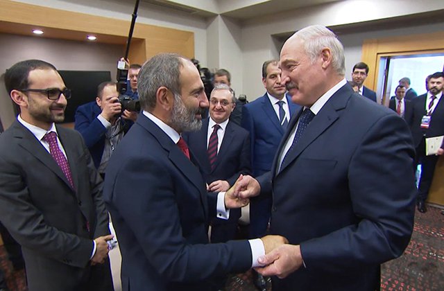 Nikol-Lukashenko